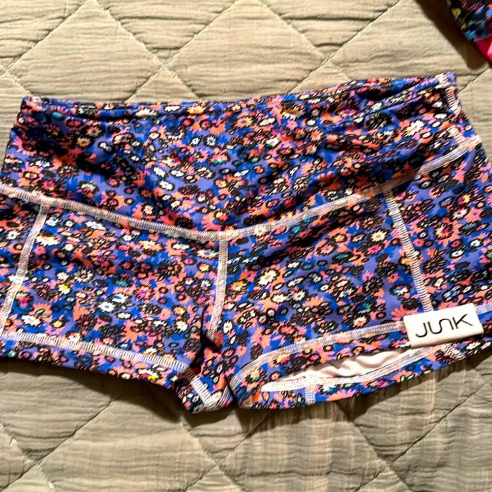 FLEO workout shorts 2inch
